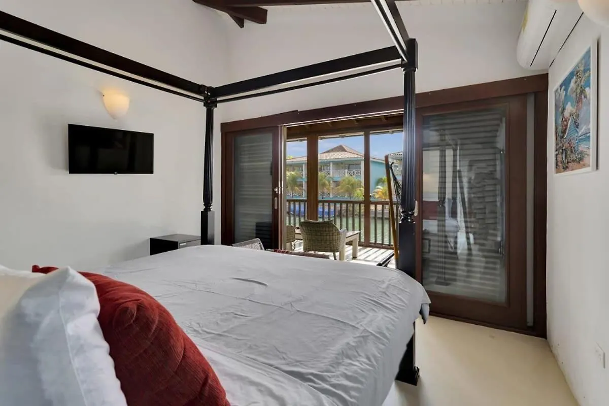 Casa De Las Brisas In Waterlands Village Kralendijk 0*,  Karibské Nizozemsko